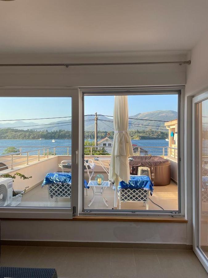 Riverside Villa Τίβατ Εξωτερικό φωτογραφία