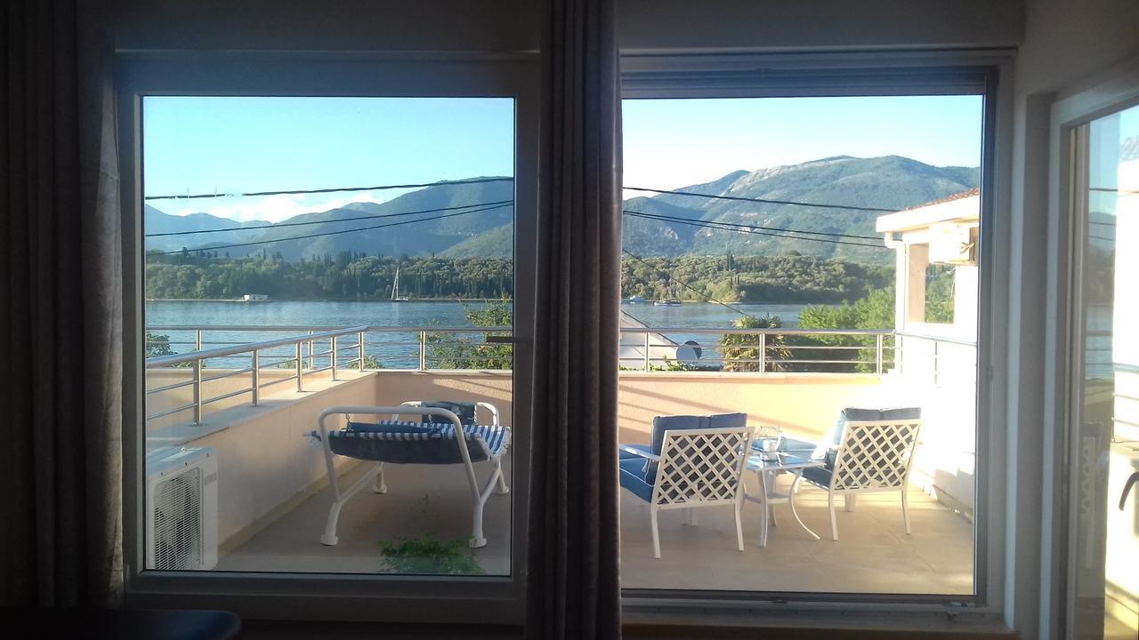 Riverside Villa Τίβατ Εξωτερικό φωτογραφία