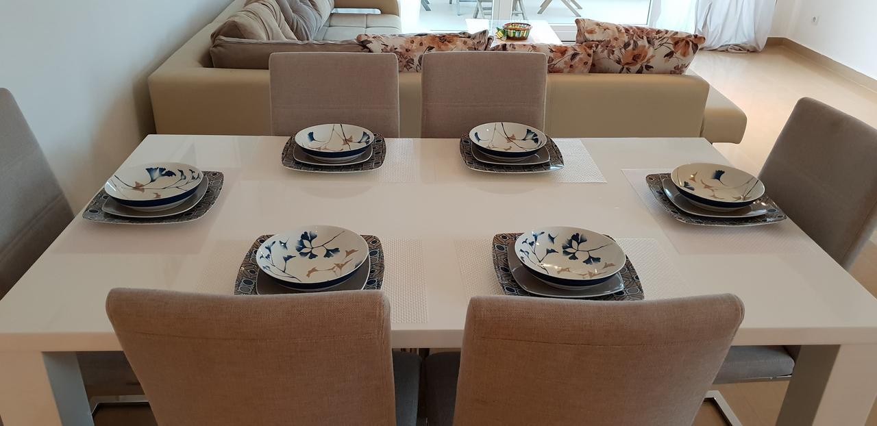 Riverside Villa Τίβατ Εξωτερικό φωτογραφία