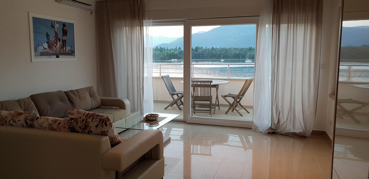Riverside Villa Τίβατ Εξωτερικό φωτογραφία